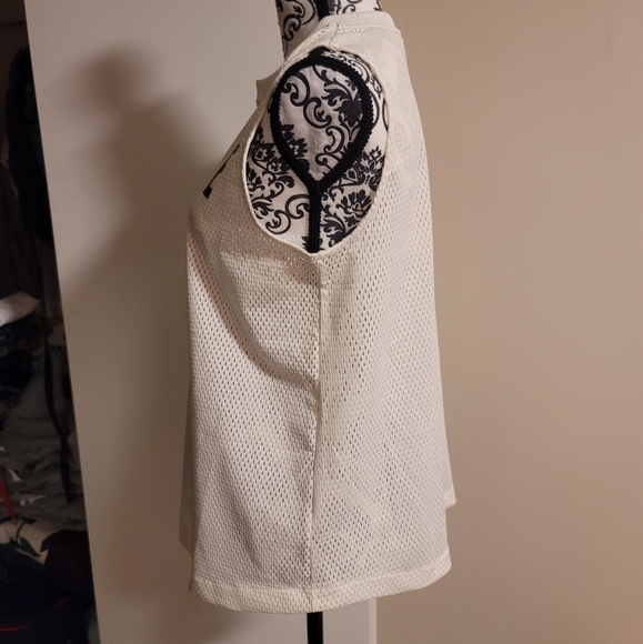 New Nike muscle tee - Picture 2 of 5